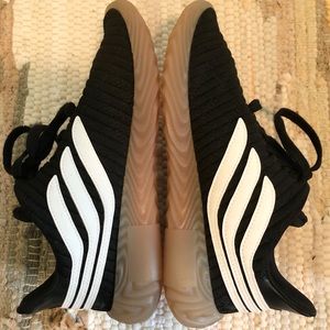 Adidas Black and White Size 6 SOBAKOV SHOES